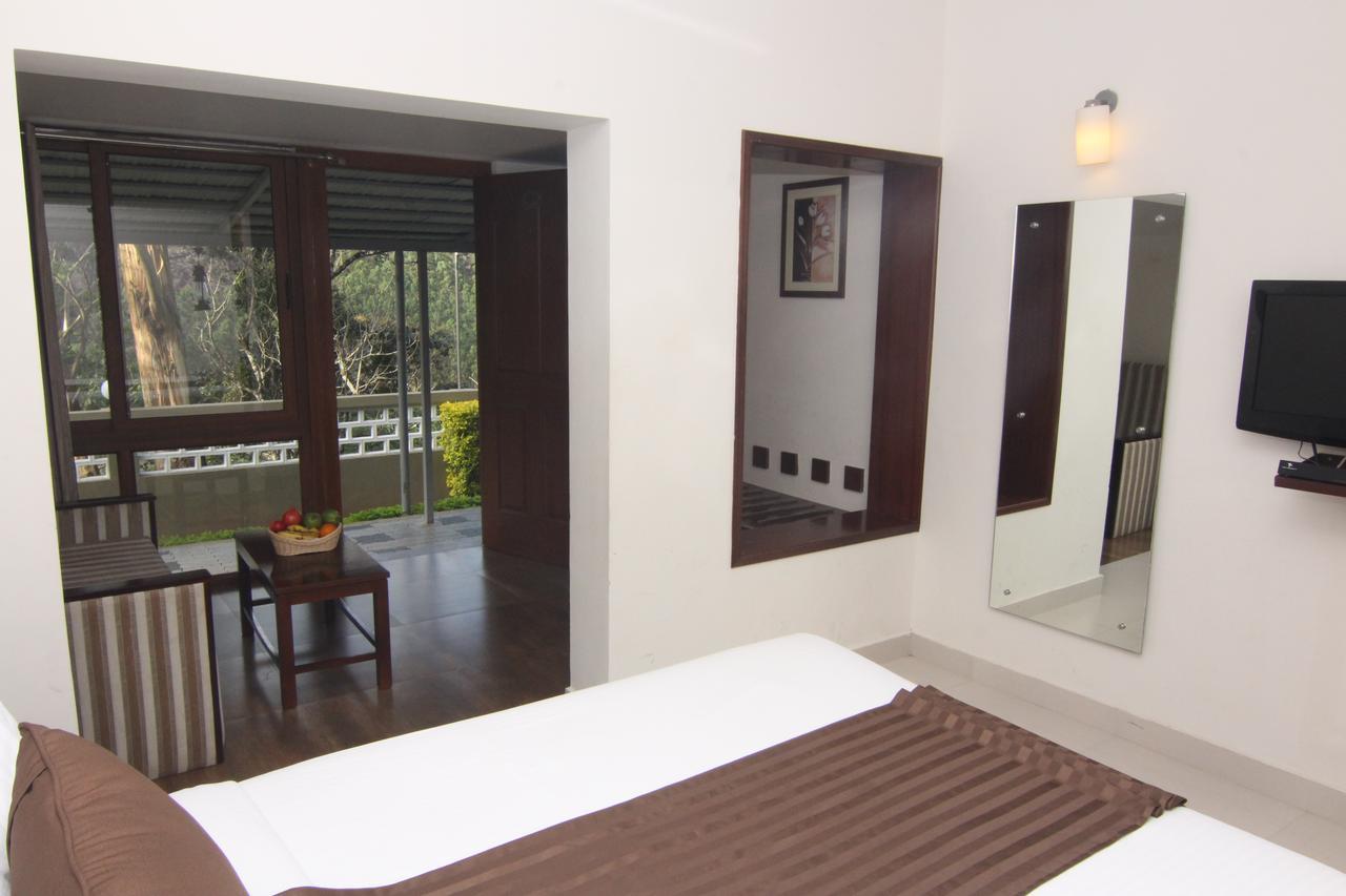 Abad Copper Castle Resort มุนนาร์ ภายนอก รูปภาพ