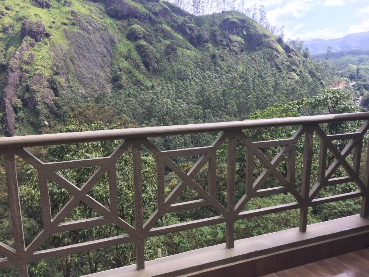 Abad Copper Castle Resort มุนนาร์ ภายนอก รูปภาพ